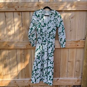 Hyacinth House Green and White Floral Long Sleeve Dress